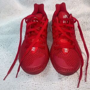 NIKE ZOOM Kyrie Low 2 TB Promo size 6.5